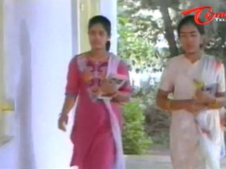 Seniors Ragging Harish In College - Comedy Scene