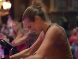 Kadınlara Kolayca Egzersiz Yaptırma / Contrex Reklamı ~ Very good exercise for women 