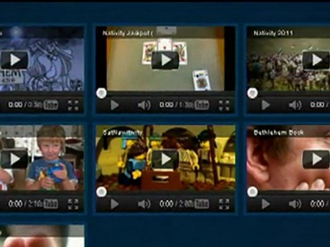 Kelly Rowland gets Christmassy