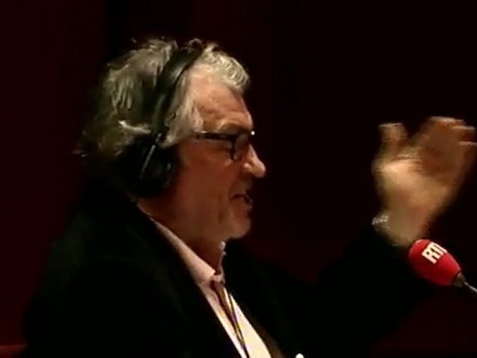 Serge July : "Sarkozy : la stratégie du judoka"