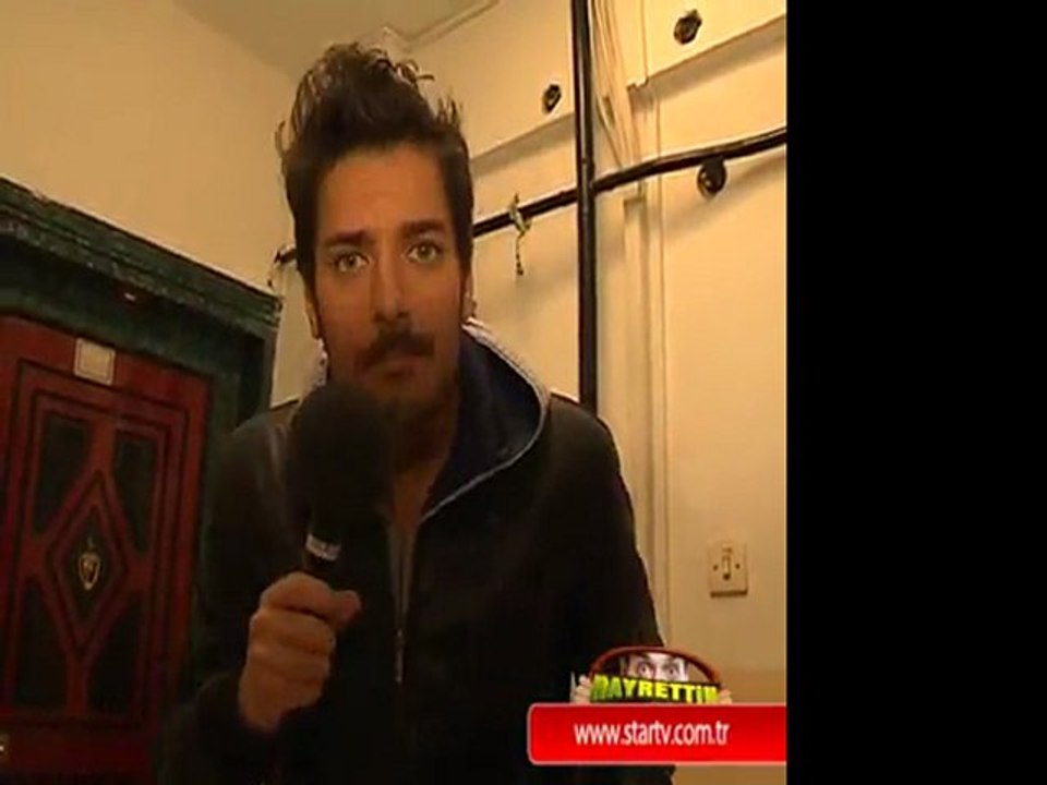 Hayrettin - Öğrenci Evi Baskını (slayttv.com)