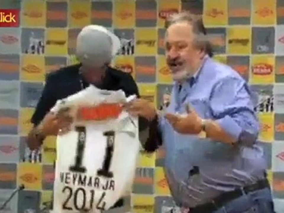 Neymar anuncia que fica até 2014 no Santos