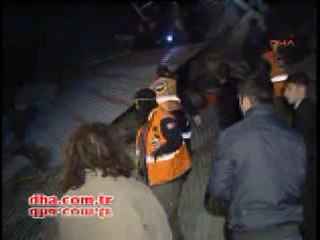 Van'da 5.6 Şiddetinde Deprem - Bitlis News