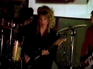 THE VISIBLE TARGETS - Just For Money