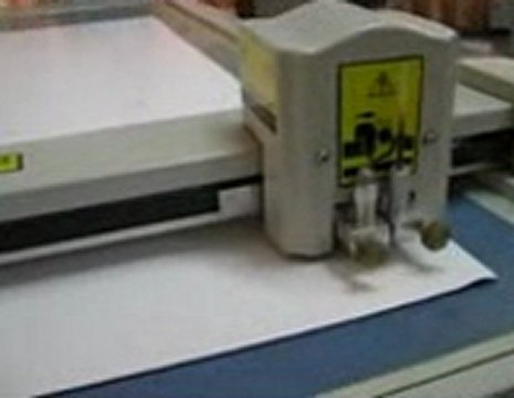 aokecut@163.com bag paper pattern cutter plotter cutting machine