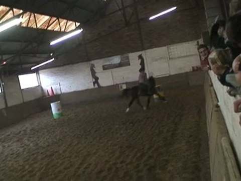 le 6-11-2011 Les Jeux après la Saint-Hubert au manège El Cortijo