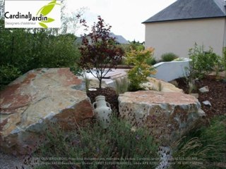 ambiance du sud autour d'une piscine