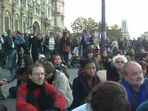 INDIGNÉS Akim Rebeu des Bois chante le 15/10/11 à Paris avec les INDIGNÉS