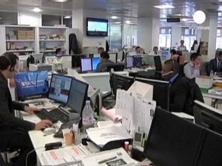 France under pressure from euro zone woes