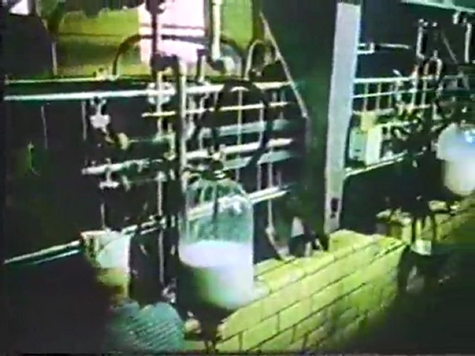 (DVD12) (20) CONTAMINACION, LA CRISIS