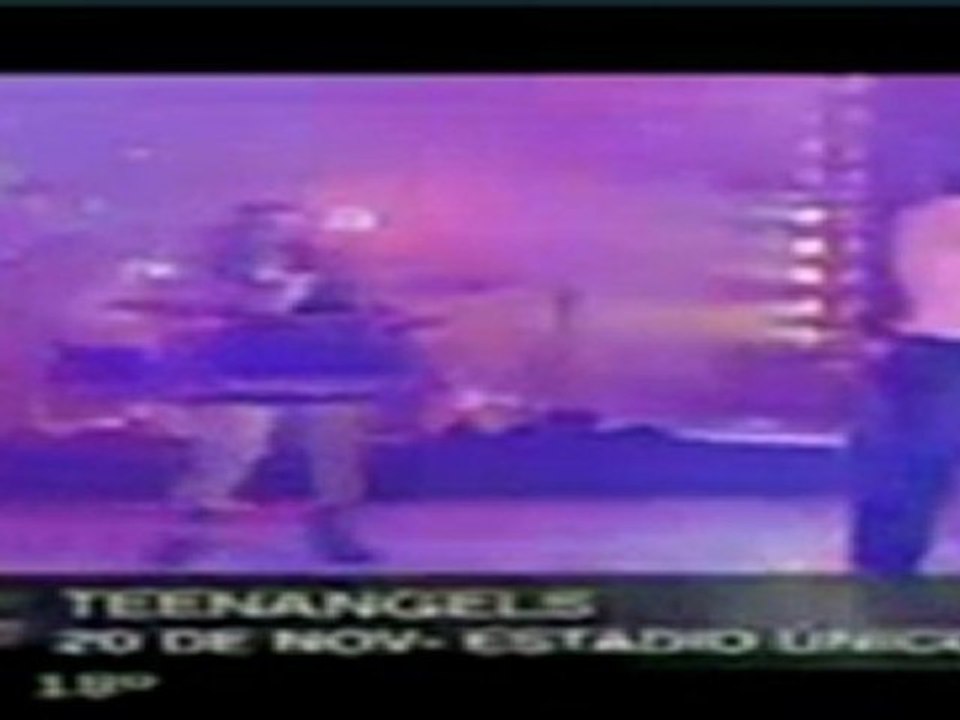 TeenAngels con Susana Gimenez 10112011 (ESPACIOCRIS)