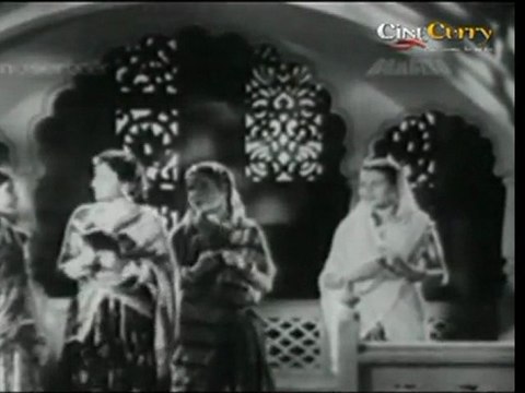 Chanda Khele Aankh Micholi - Jogan
