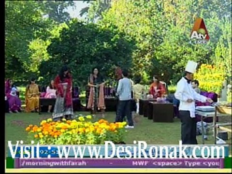 Morning With Farrah - 11th nov 2011 p1