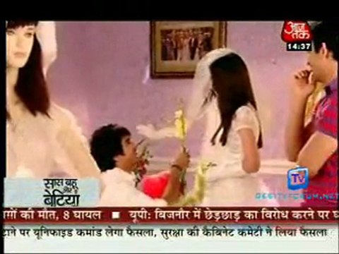 Saas Bahu Aur Betiyan [Aaj Tak] - 11th November 2011 Part1