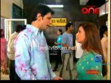 Woh Rehne Wali Mehlon Ki - 11th November 2011 Video part1