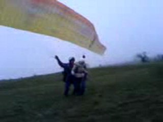 Aleksandra paraglajdira