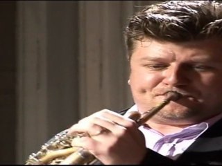 Jean Françaix - Divertimento, III.Canzonetta · Radek Baborák · Yoko Kikuchi