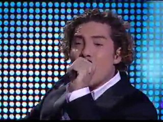 DAVID BISBAL UNA NOCHE UNICA GALA AVE MARIA 11-11-2011_NEW