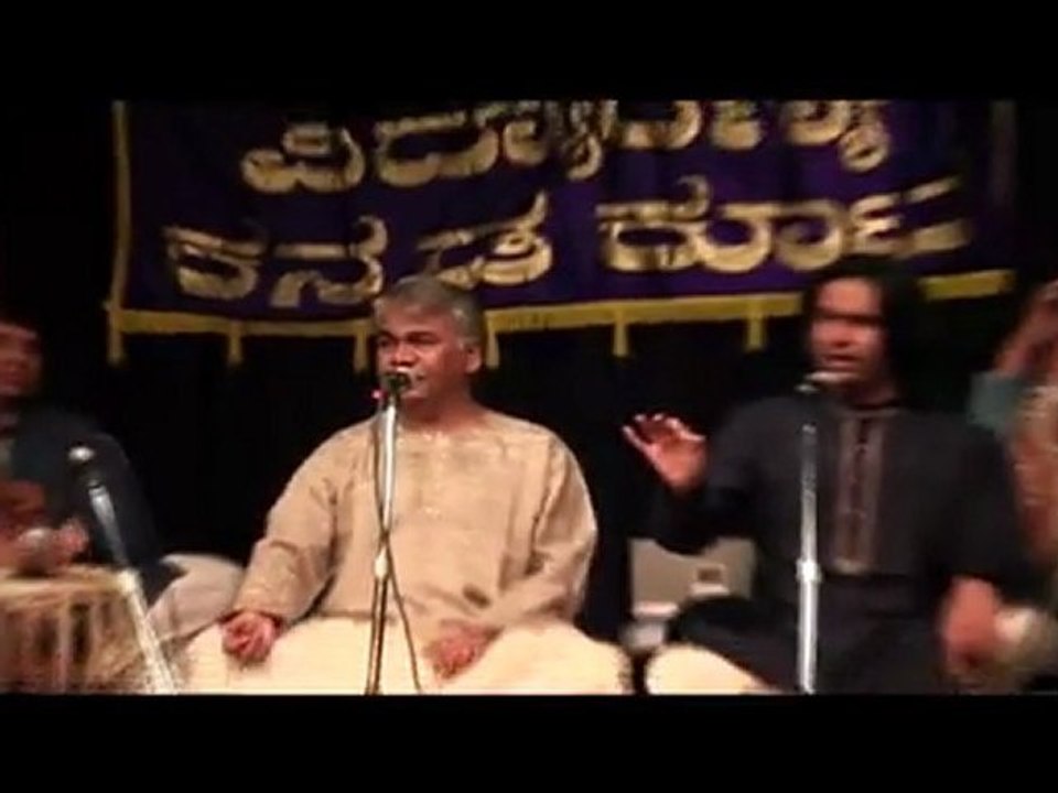 VIDYARANYA KANNADA KOOTA: DASA DAY 2011: The Havaldars: Baare Bhagyada Nidhi
