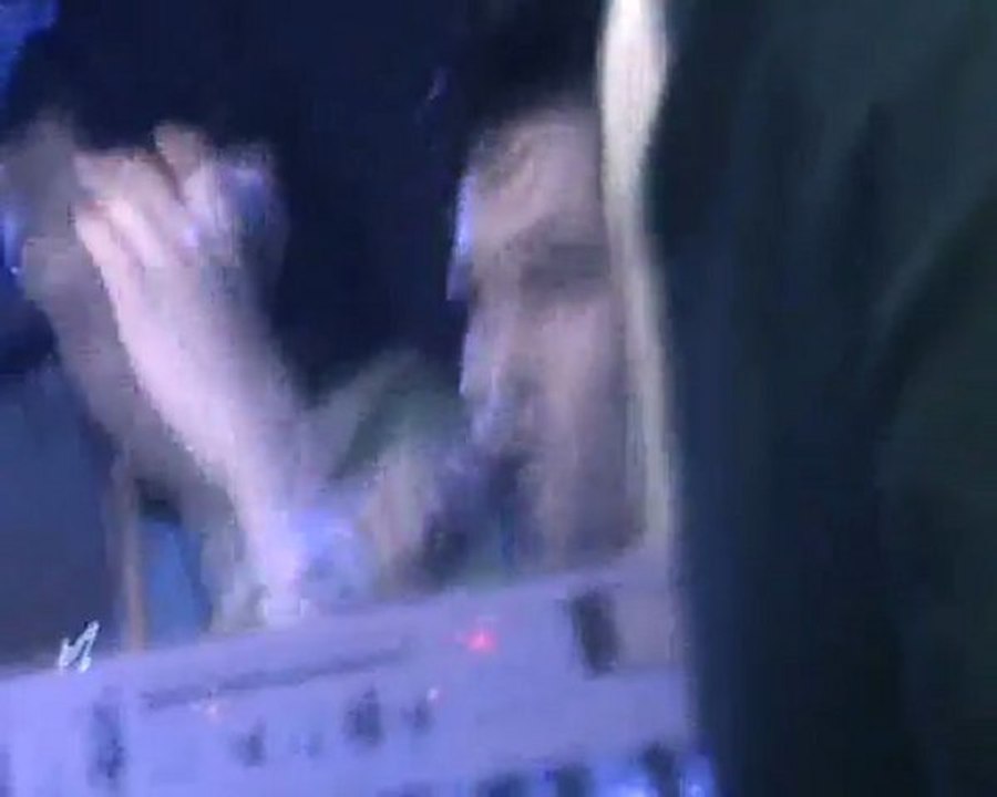Yaz Yaz  (3/2)