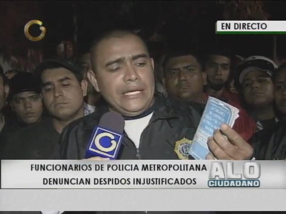 Policías protestan despidos injustificados