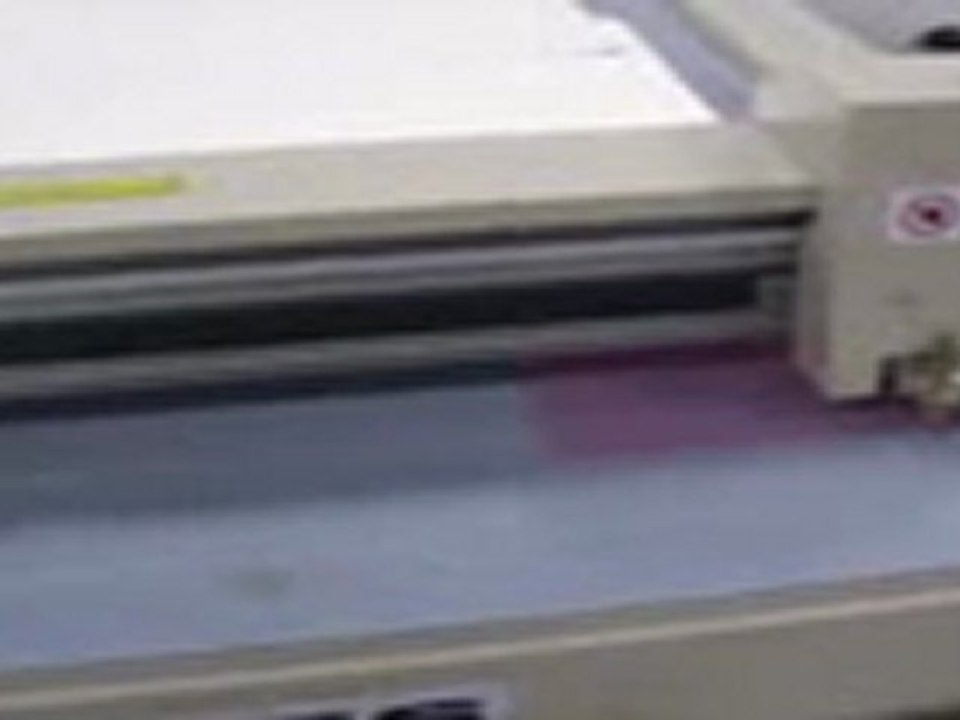 aokecut@163.com LGP light guide panel V-CUT 3d machine