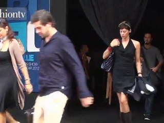 Stylish Guests at Pin-Up Stars Show - Spring 2012 MFW | FTV