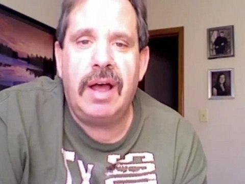 Leaders Have Big Libraries, Non Readers Have Big TVs!