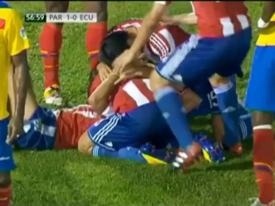 WM-Qualifikation - Paraguay gegen Ecuador