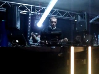 Speedy J 11-11-11@Bar des Congressistes-Liège(4)2h30