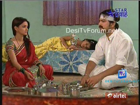 Tujha Vin Sakhya Re - 12th November 2011 Video Watch Online p1