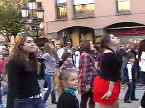 VESOUL : LA FLASHMOB ET SES TALENTS CACHES