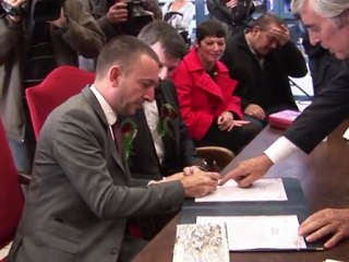 Mariage gay: Patrick et Guillaume "mariés" près de Perpignan