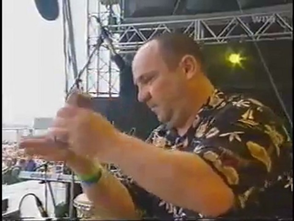 Mr. Bungle - Air Conditioned Nightmare /Live/