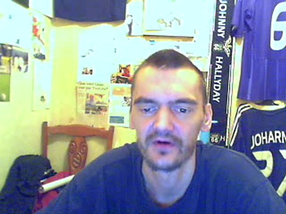 joharno clash avec humour les français et aussi du foot