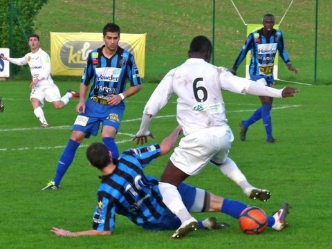 FC CHAMBLY BAT AMIENS 2 0