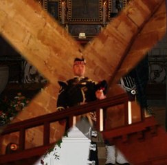 Oplev Skotsk Sækkepibemusik med Glen Ross Gillespie 🎶