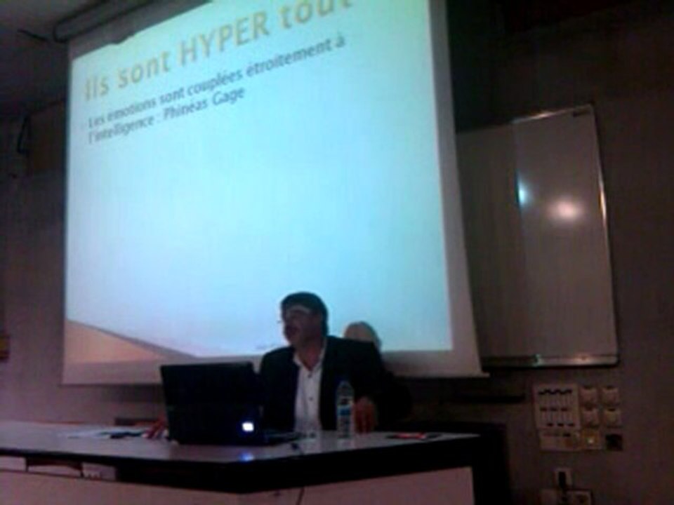 Jean-François Laurent sur Précocité intellectuelle, Paris, en conférence