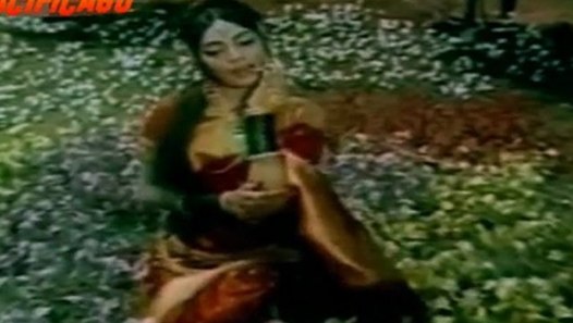 Hare Kaanch Ki Chudiyan Mp3