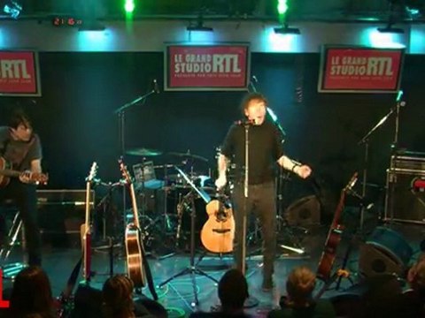 Alain Souchon - J'ai dix ans en live dans le Grand Studio RTL