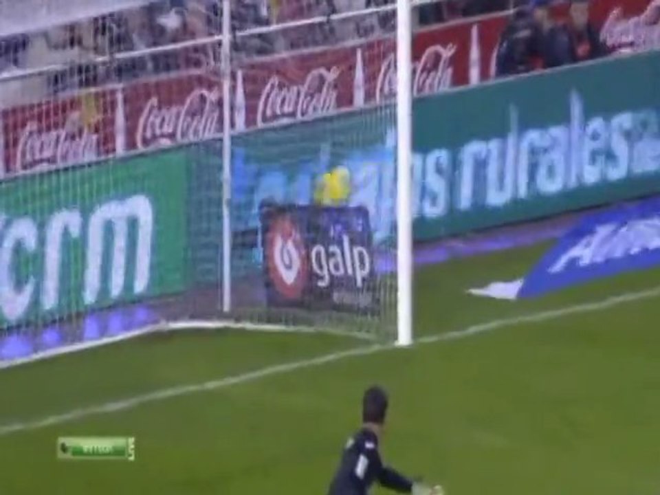 Reprise magnifique de Benzema face à Valence