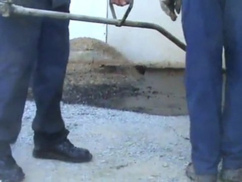 Une toute nouvelle terrasse en bois composite pour le coin pause.