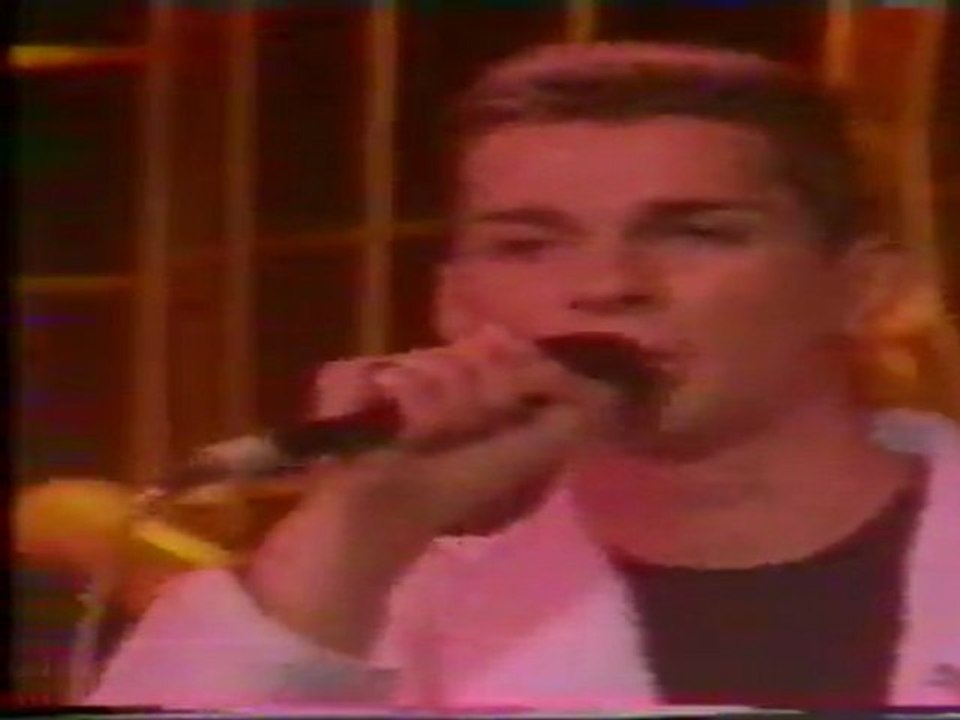 Depeche Mode - Shake The Disease (Live In San Remo Festival ZDF 1985)