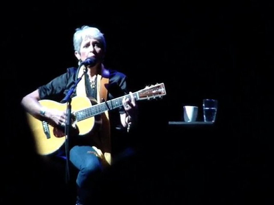 Joan Baez à Troyes le 15 octobre 2011 - Farewell Angelina