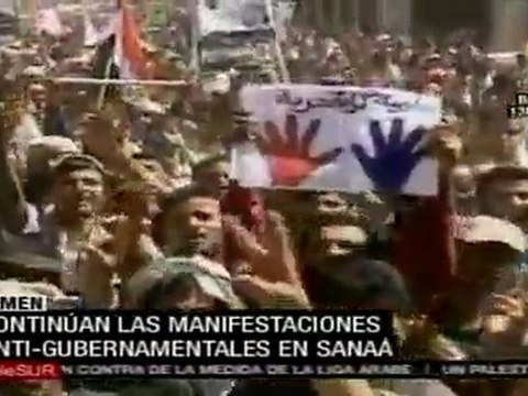 Manifestantes exigen la dimisión de Abdullah Saléh