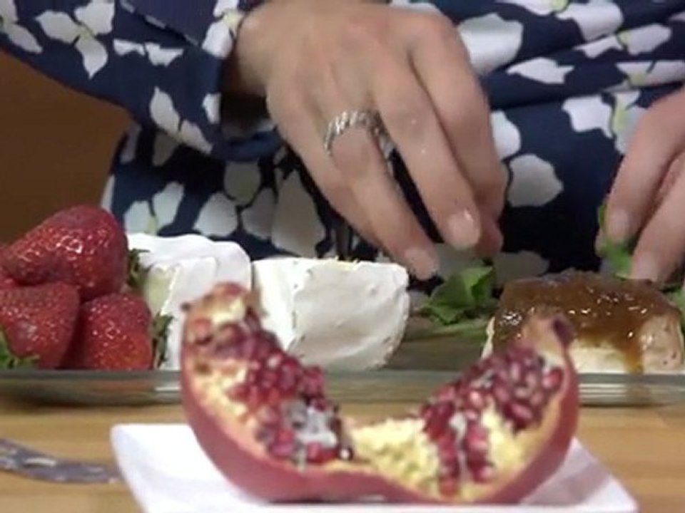 Preparing a Dessert Cheese Tray