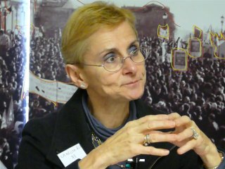 UA2011 - Intervention (6) d'Annie Lacroix-Riz sur "La stratégie de la défaite" à l'université d'automne 2011 du M'PEP