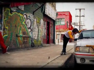 Never Bin Born At All - Music Video Never Bin Born At All (Anglais)