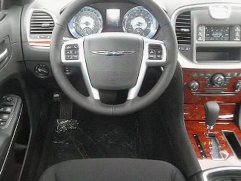 New 2012 Chrysler 300 Chattanooga TN - by EveryCarListed.com