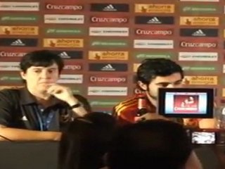 España espera recuperar la pegada en un partido "duro" contra Costa Rica